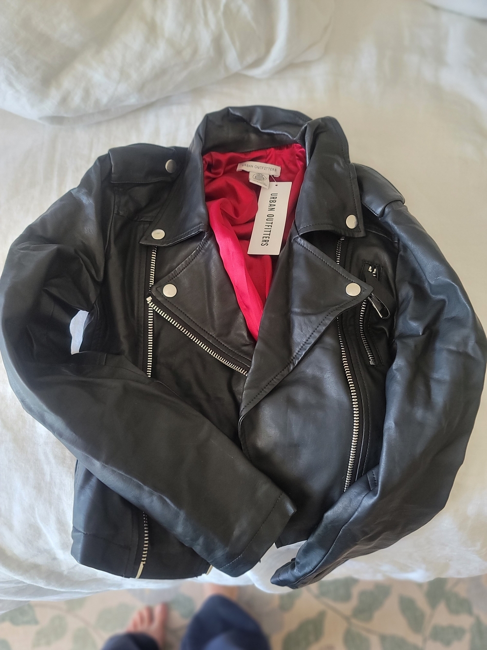 NWT Urban Outfitters Black Faux Leather Cropped Jacket with Red Satin Lining Xs